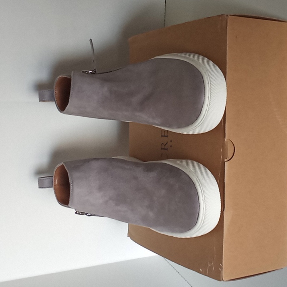 J.CREW Microsuede Side Zip High Top Sneakers Size 6
